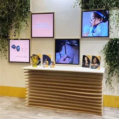 Beli Square Display LCD Monitor dengan Resolusi 1080p / 4K 2GB / 4GB RAM dan Keandalan Operasional 24/7 untuk Retail dan Perhotelan pembuatan online